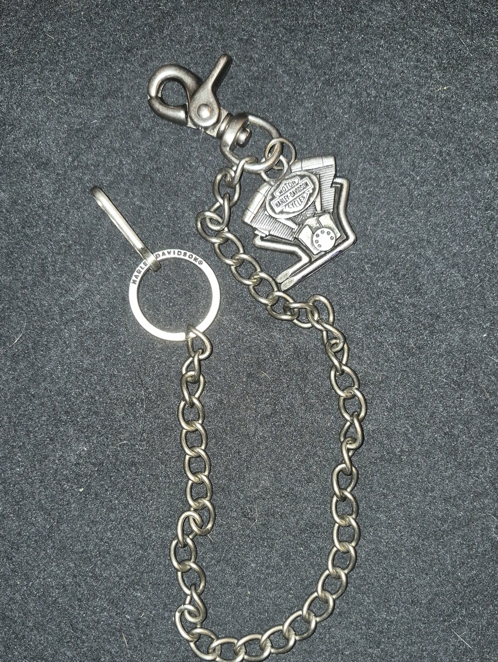 Harley-Davidson Silver Tone Chain Key & Engine Charm Holder